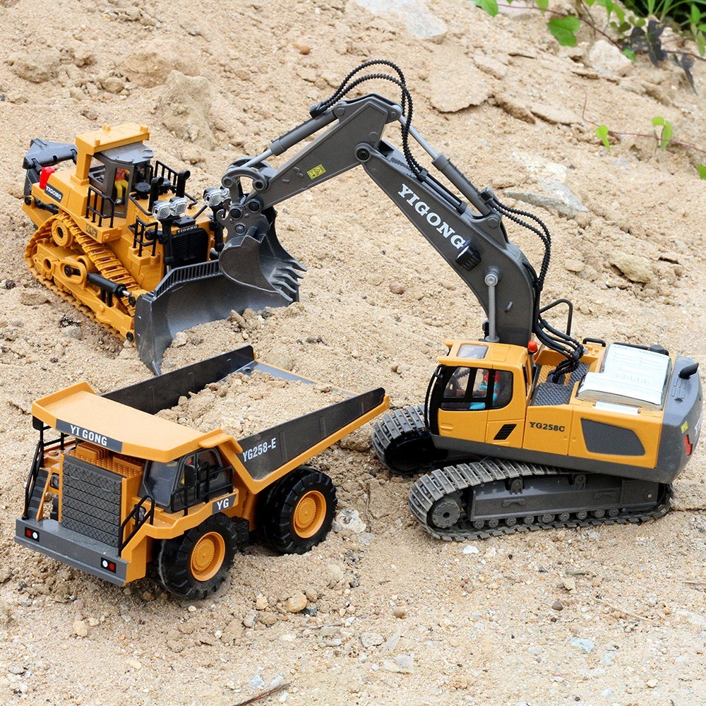 2.4G リモートコントロール掘削機ダンプトラック合金プラス - Kids Toys Channel のレビューと価格